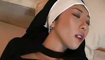 Tette perfette rimbalzano su milf porche video un cazzo duro