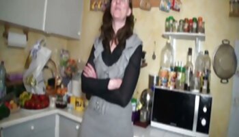 Subito dopo la mamme italiane porche doccia carina prende un cazzo in bocca